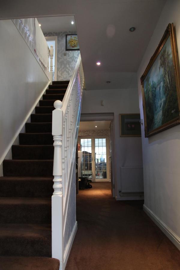 The Caduceus- Residence Chertsey Dış mekan fotoğraf